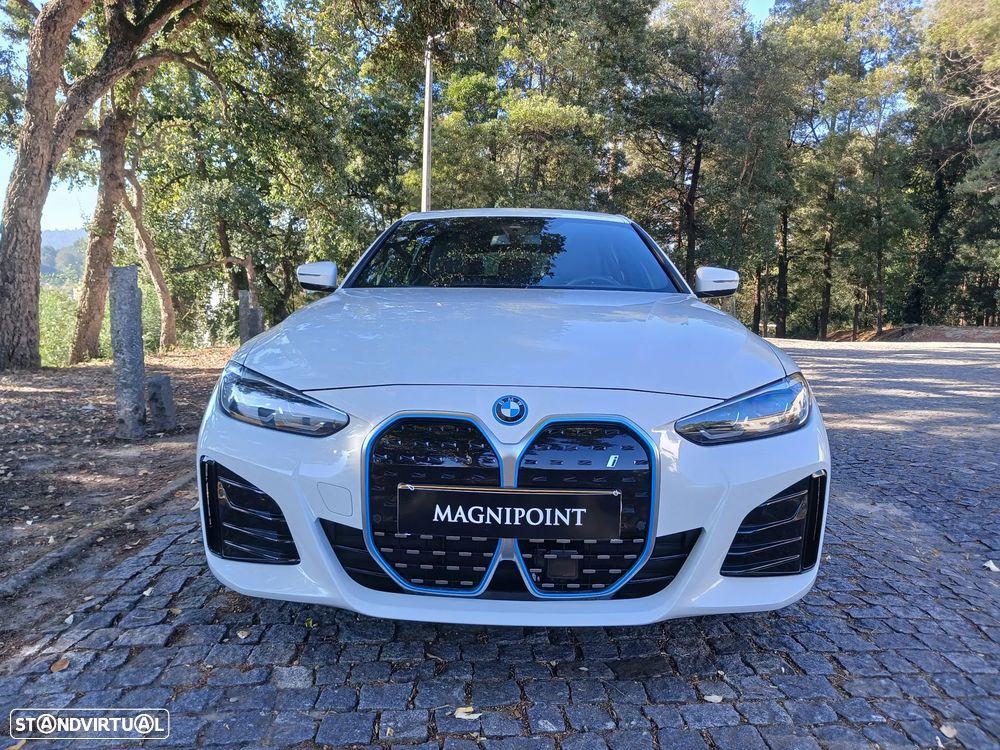 BMW i4 eDrive35 Pack Desportivo M - 4