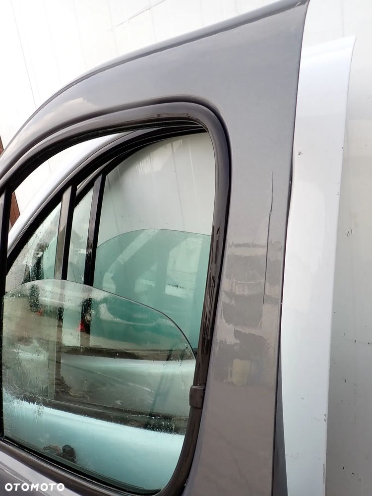 Trafic 2 3 4 Drzwi Przednie Prawe Lewe   TE266 - 1