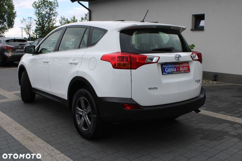 Toyota RAV4 - 4
