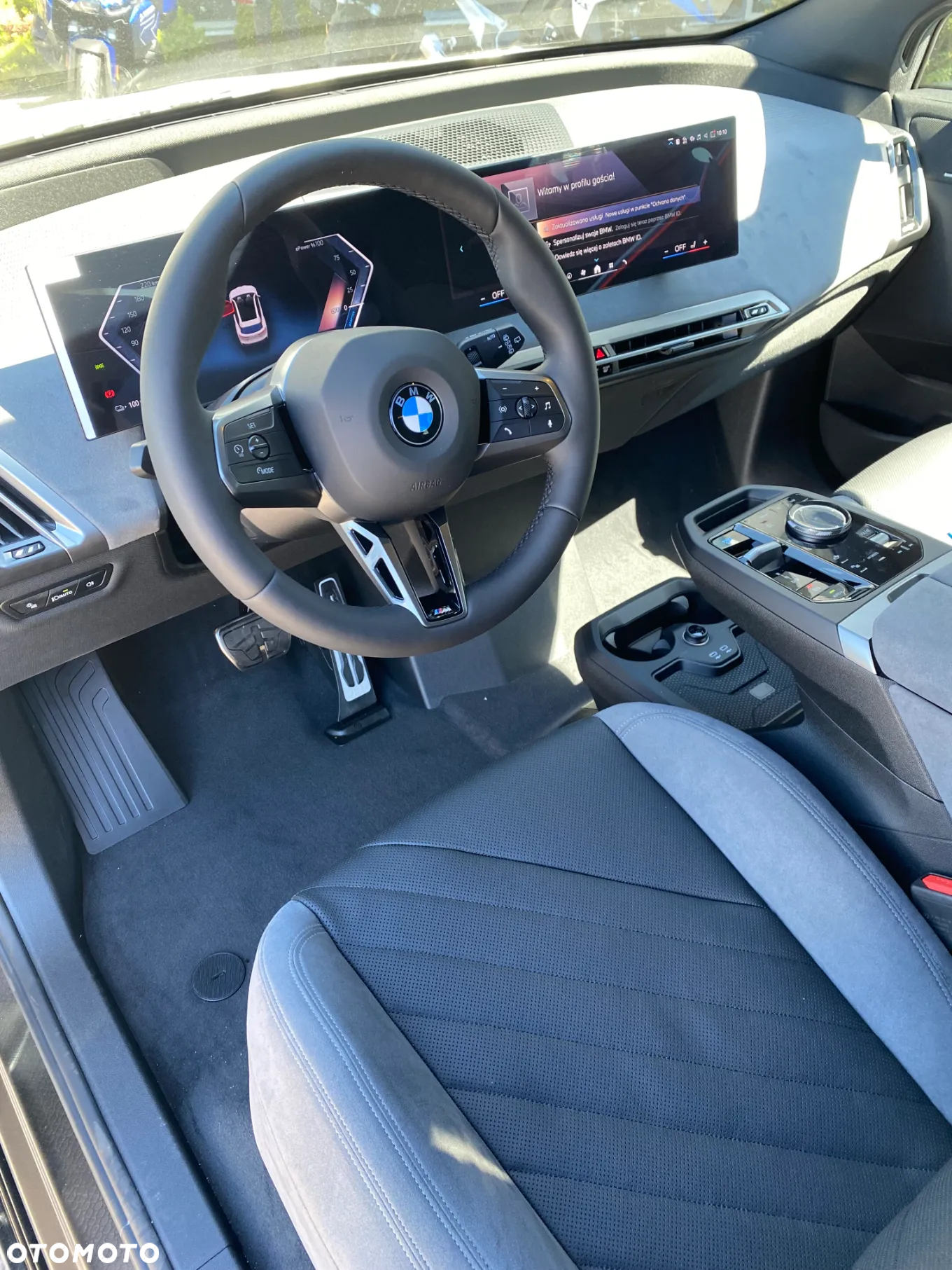 BMW iX xDrive45 100.6kWh - 8