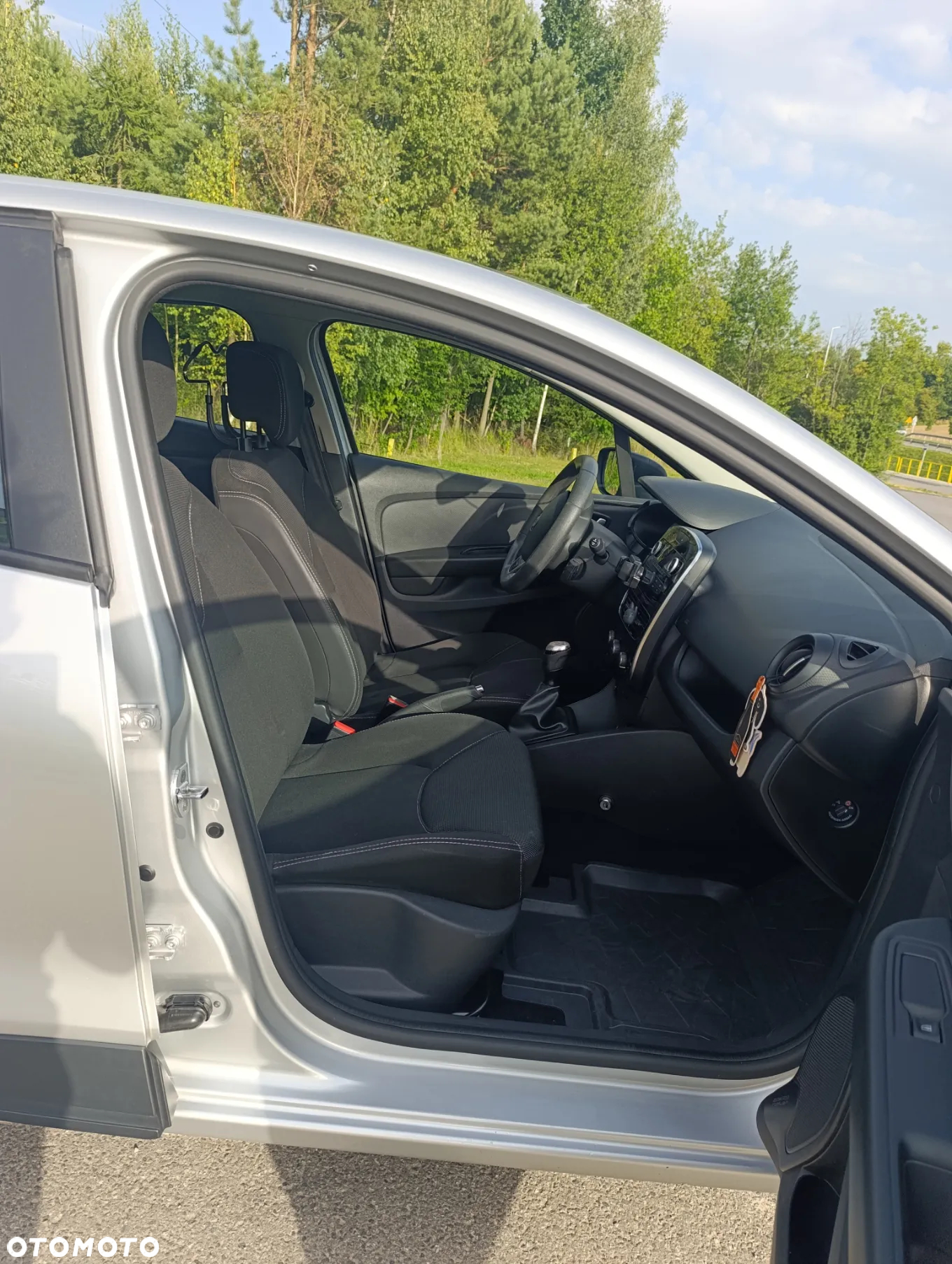 Renault Clio 1.5 dCi Alize - 13