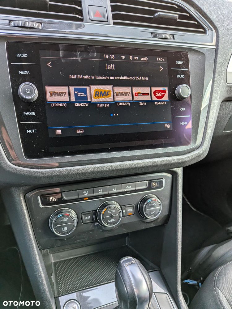 Volkswagen Tiguan - 2