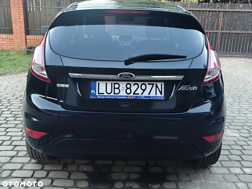 Ford Fiesta 1.0 EcoBoost Titanium - 11