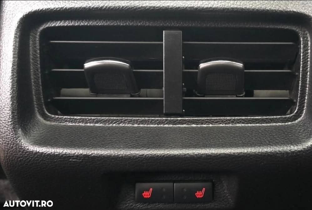 Ford Edge 2.0 TDCi Bi-Turbo 4x4 Titanium - 35