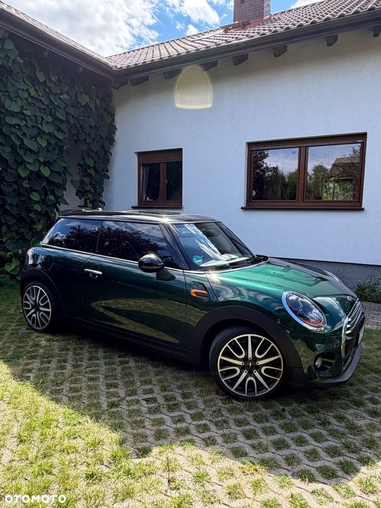 MINI Cooper Standard - 1