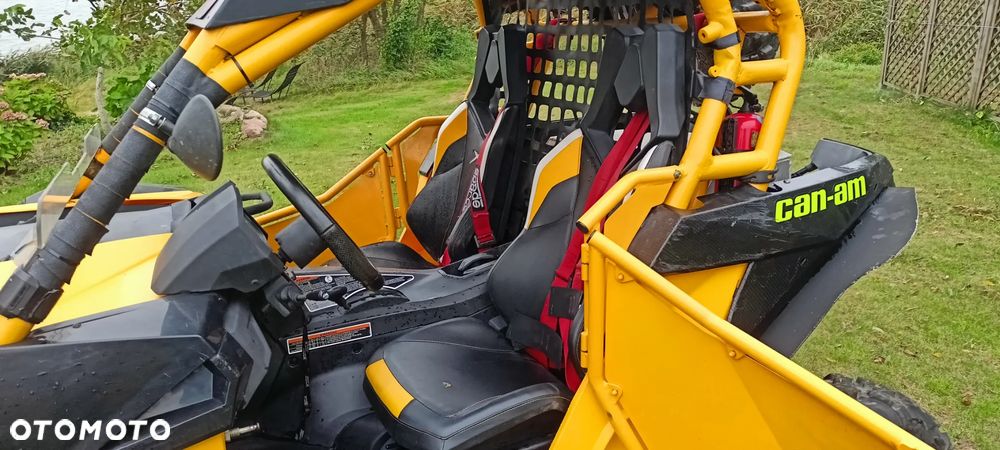Can-Am Maverick - 21