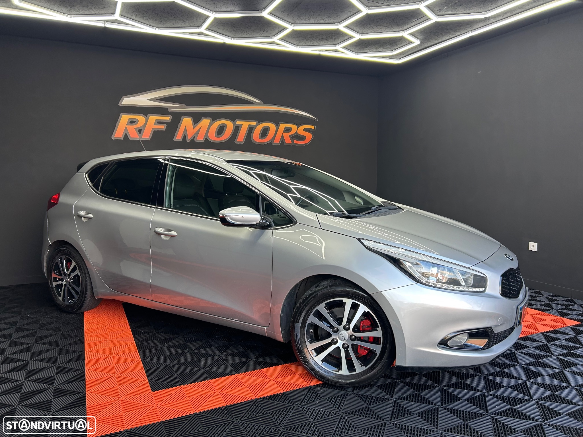 Kia Ceed 1.6 CRDi ECO - 17