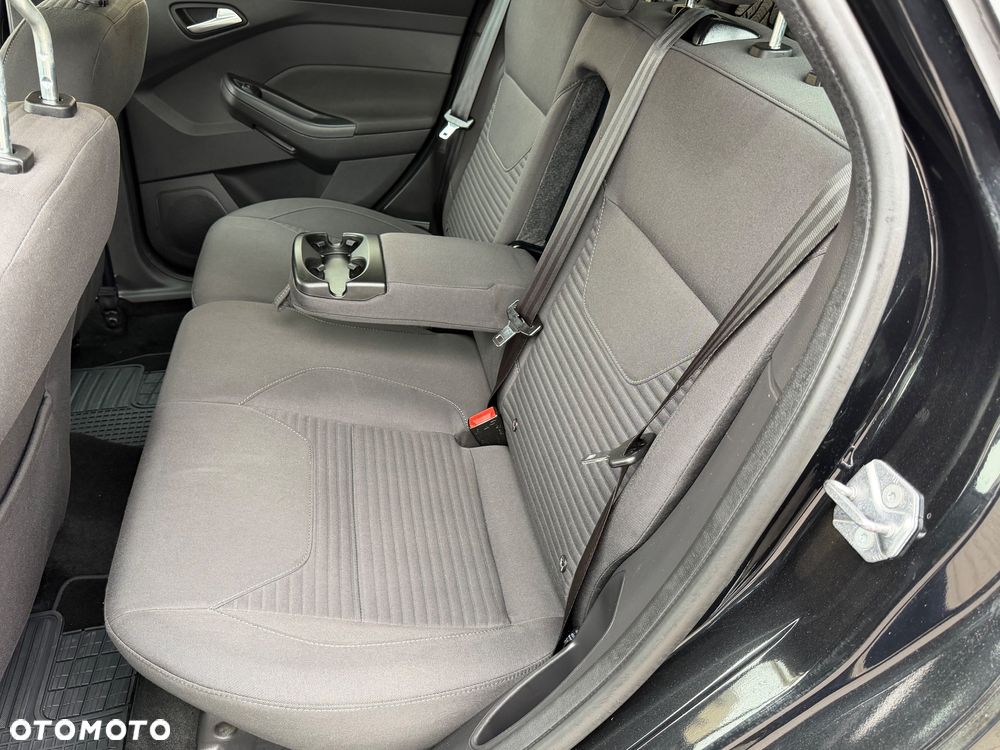 Ford Focus 1.6 TDCi Titanium - 32