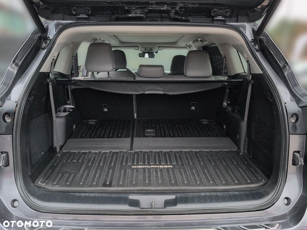 Toyota Highlander - 13