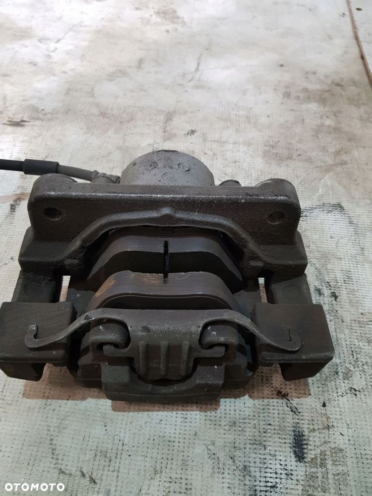 zacisk hamulcowy prawy przód bmw seria 5 f10 f11 lift eur 2.0 d 60/24/330 - 7
