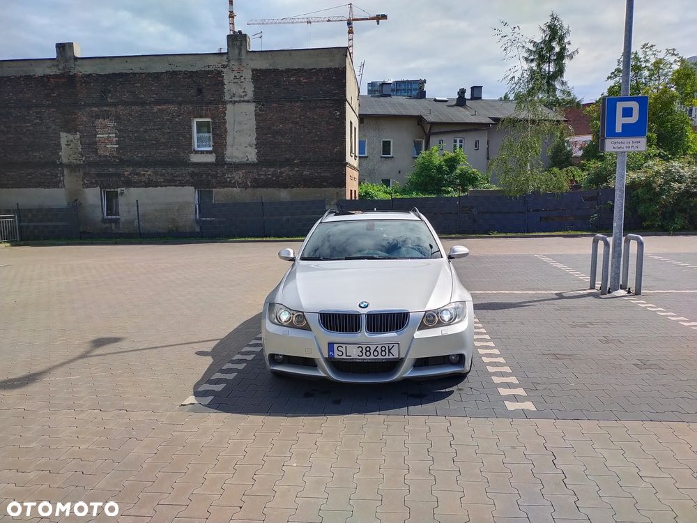 BMW Seria 3 325i xDrive - 3