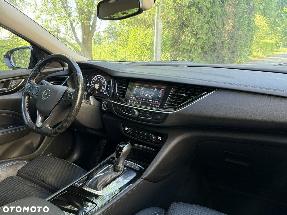 Opel Insignia 2.0 CDTI 4x4 Exclusive S&S - 29