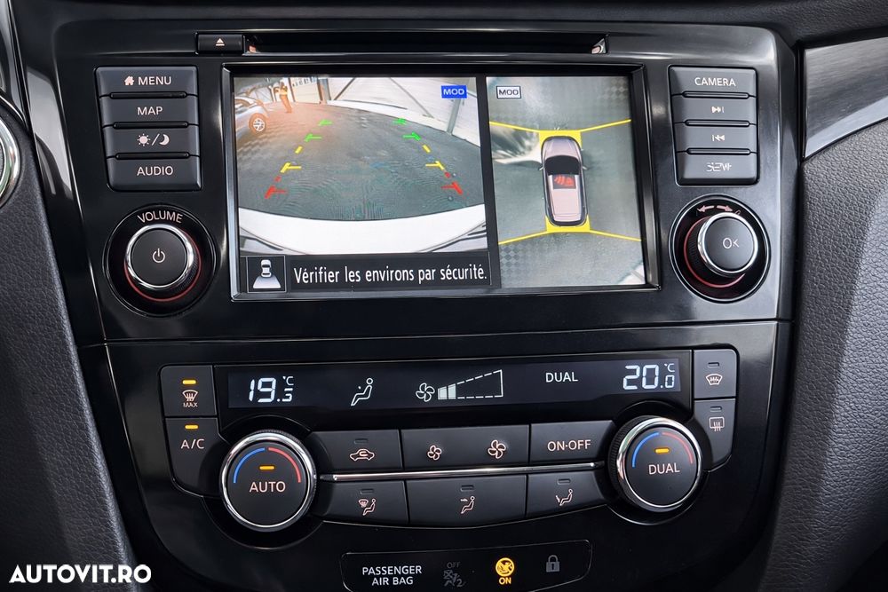 Nissan Qashqai 1.7 dCi Xtronic ALL-MODE 4x4i TEKNA - 10