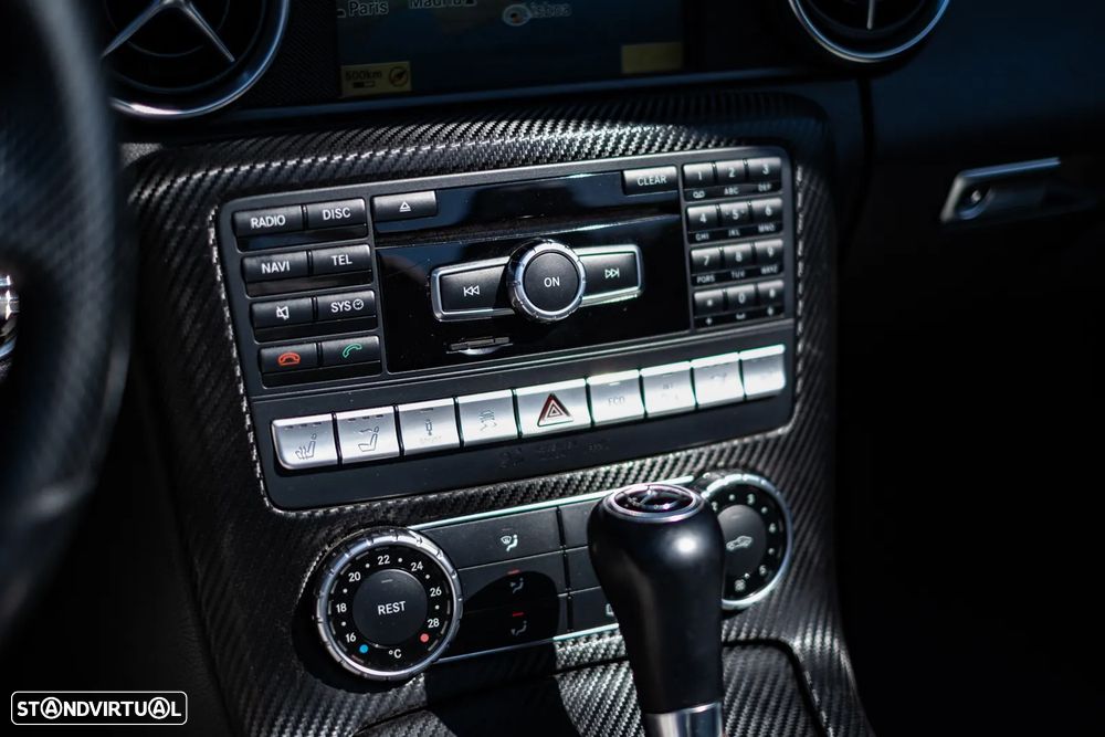 Mercedes-Benz SLK 250 (BlueEFFICIENCY) 7G-TRONIC - 16