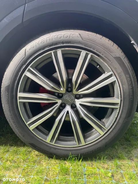 Audi Q8 - 7