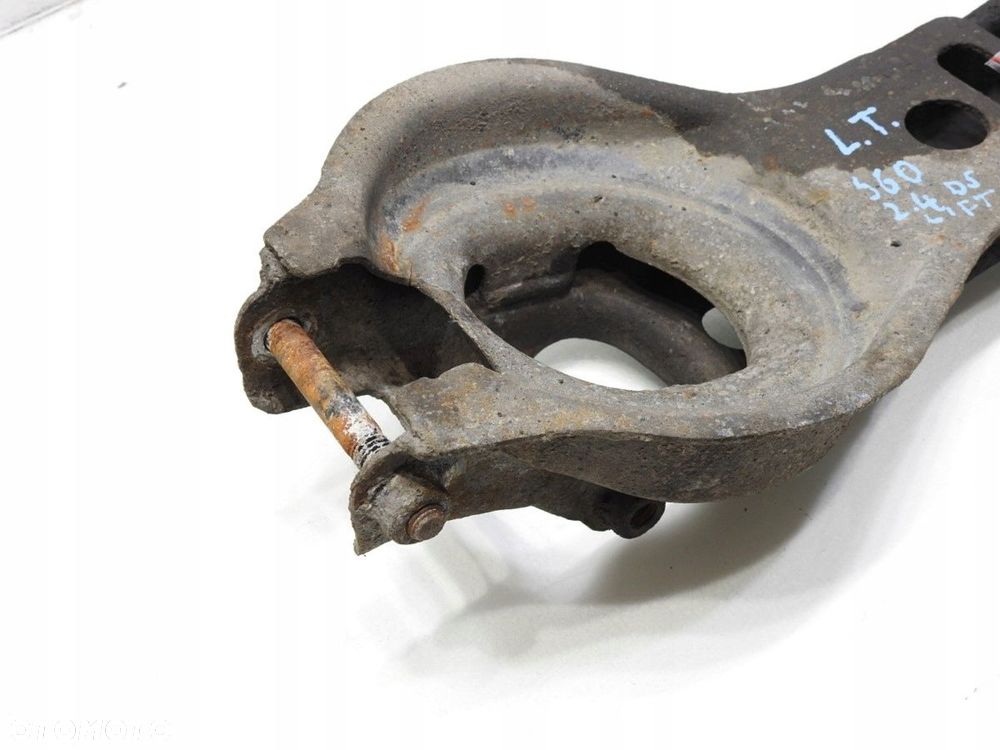 WAHACZ LEWY TYŁ VOLVO S60 - 5