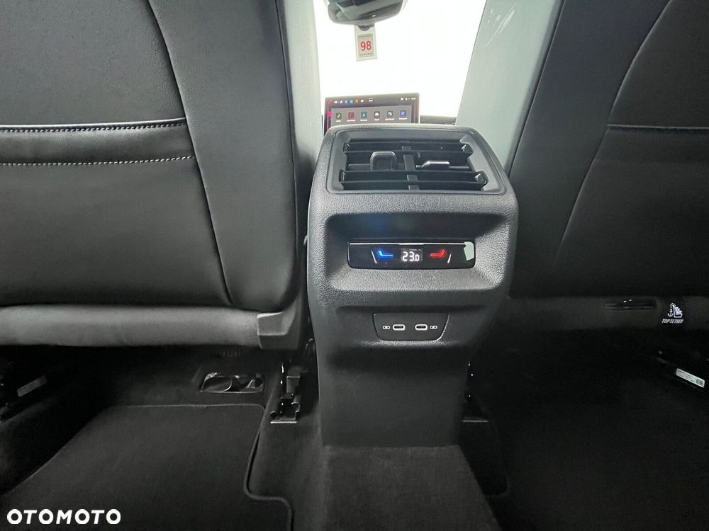 Volkswagen Tiguan - 20