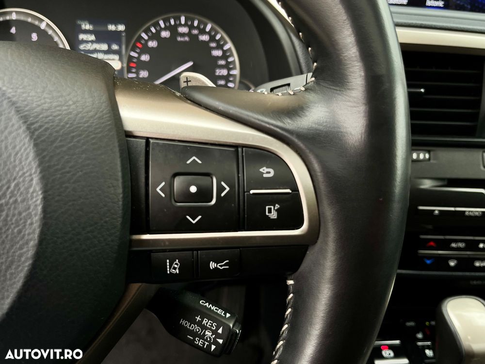 Lexus Seria RX 450h AWD Luxury - 34