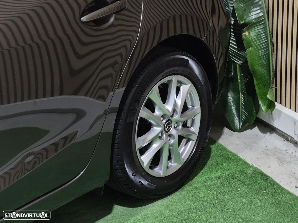 Mazda 3 Hatchback 2013 photo 4