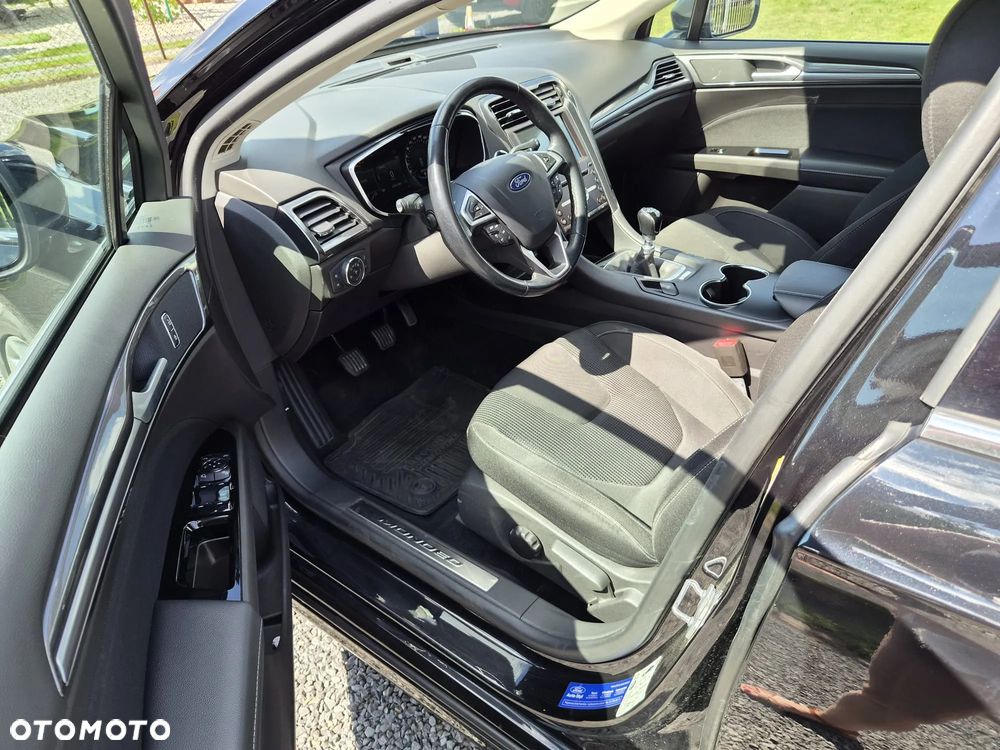 Ford Mondeo 2.0 EcoBlue Titanium - 13