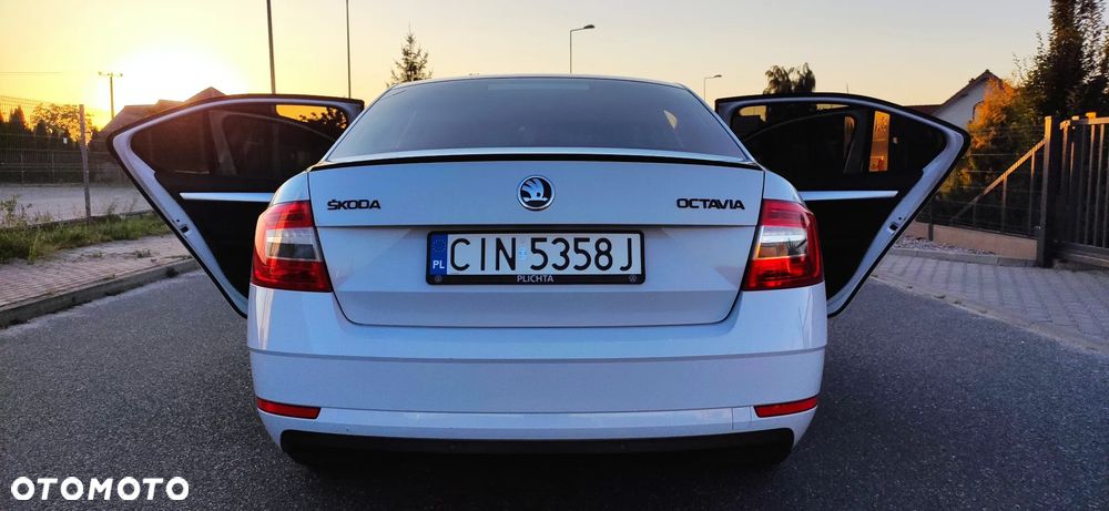 Skoda Octavia 1.5 TSI GPF ACT Style - 8