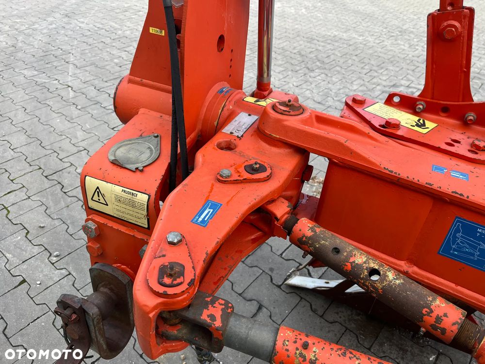 Kuhn MultiMaster 121 - 10