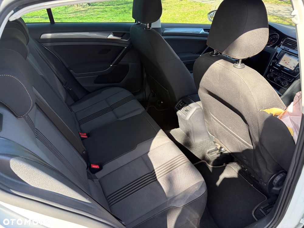 Volkswagen Golf 1.2 TSI BlueMotion Technology Allstar - 19