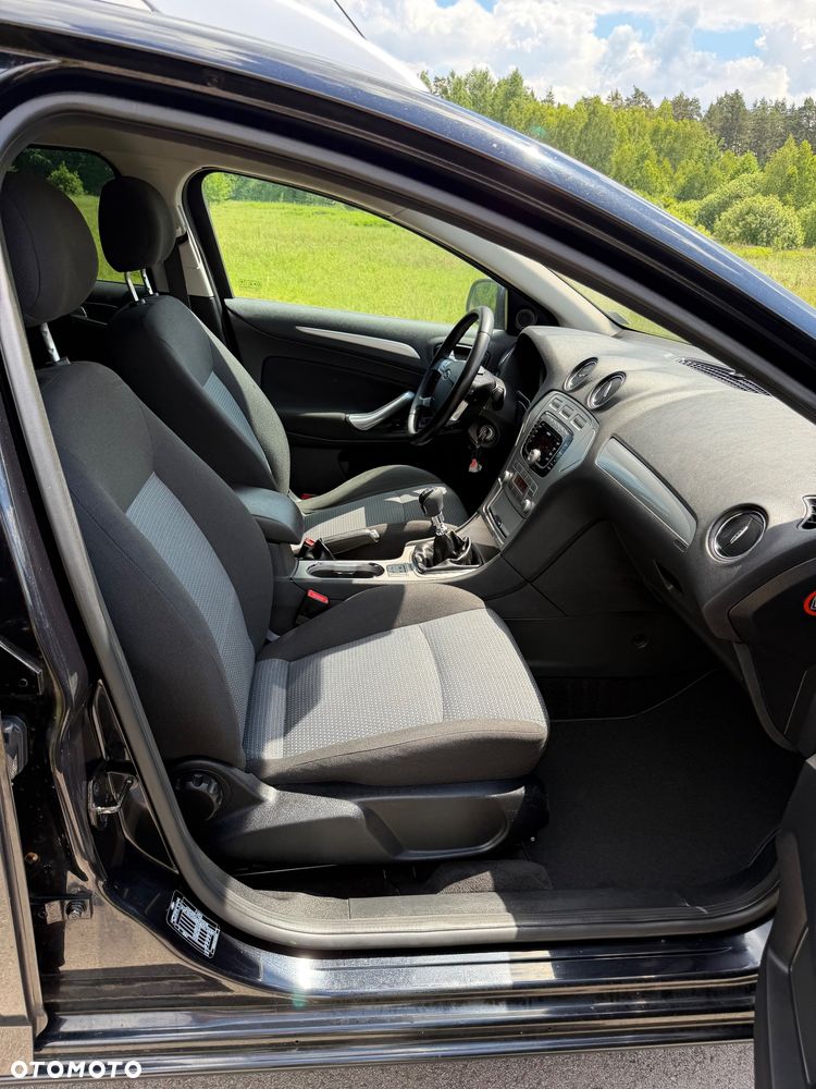 Ford Mondeo 2.0 TDCi Black Magic - 23