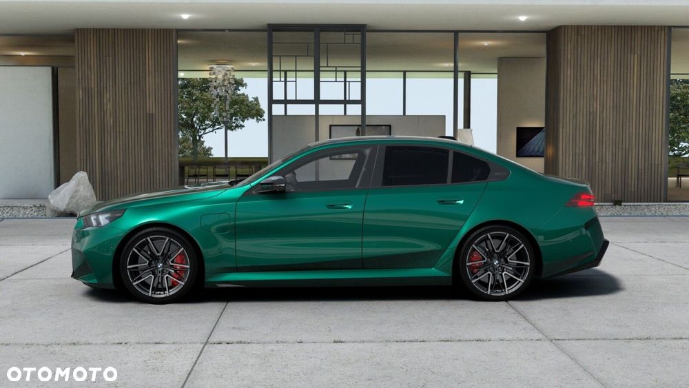 BMW M5 Competition - 4