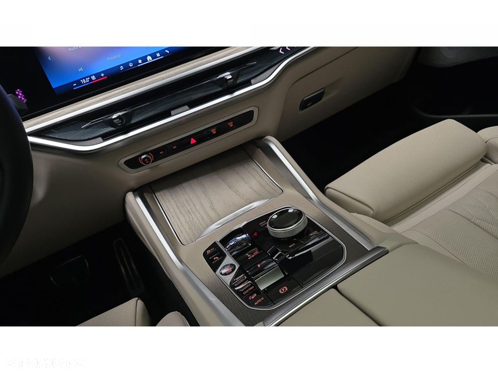BMW X6 - 22
