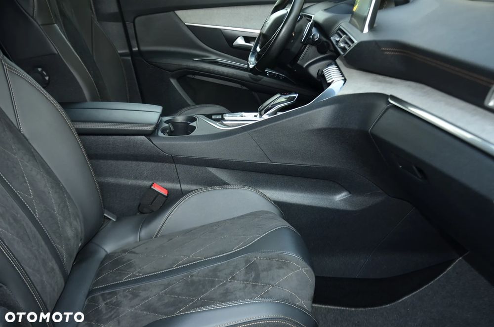 Peugeot 3008 1.2 PureTech GT S&S EAT8 - 25