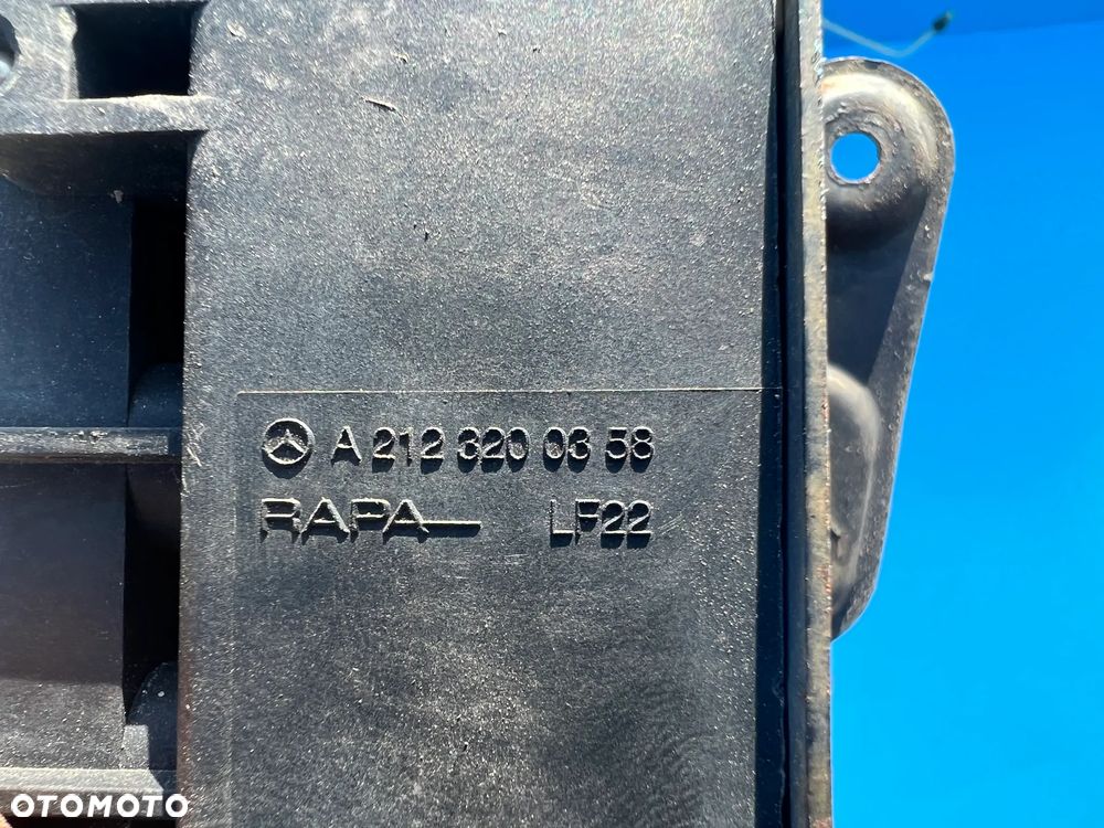 ROZDZIELACZ ZAWÓR BLOK  MERCEDES W212 A2123200358 - 4