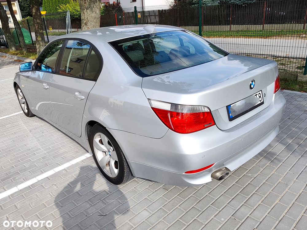 BMW Seria 5 520d - 4