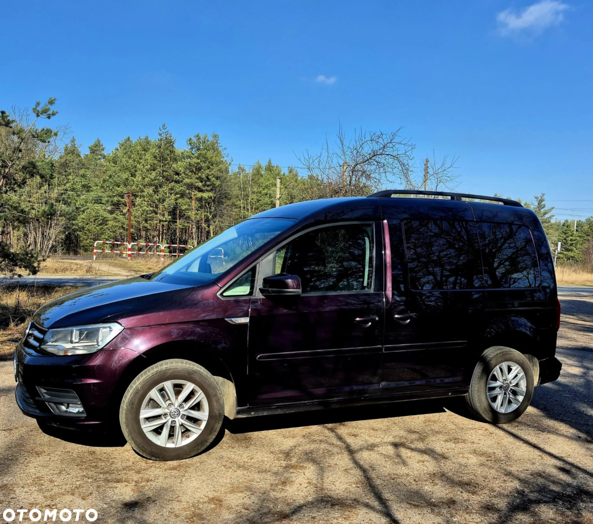 Volkswagen Caddy - 11