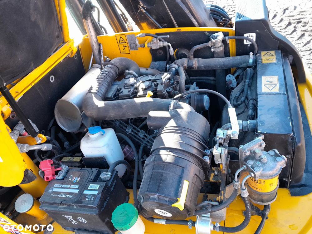 JCB 520-40 - 18