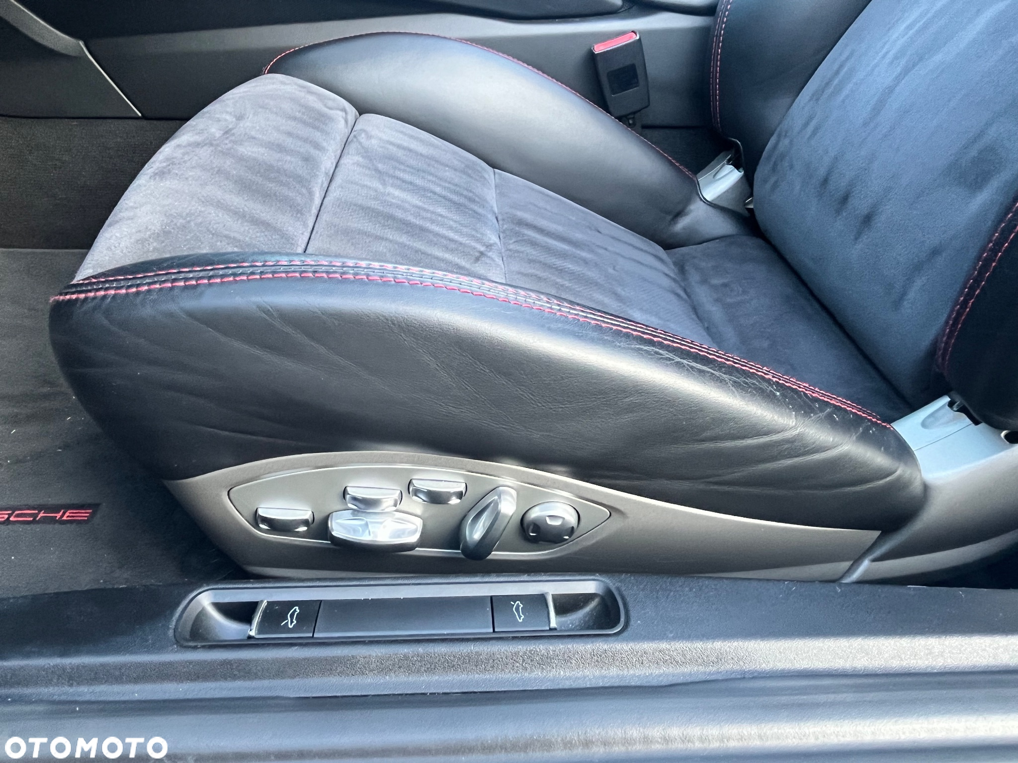 Porsche Boxster GTS PDK - 28