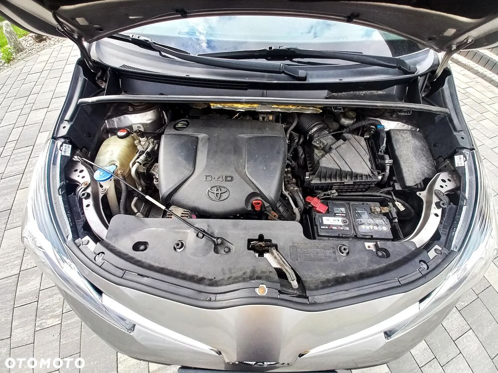Toyota Verso 1.6 D-4D Premium - 13