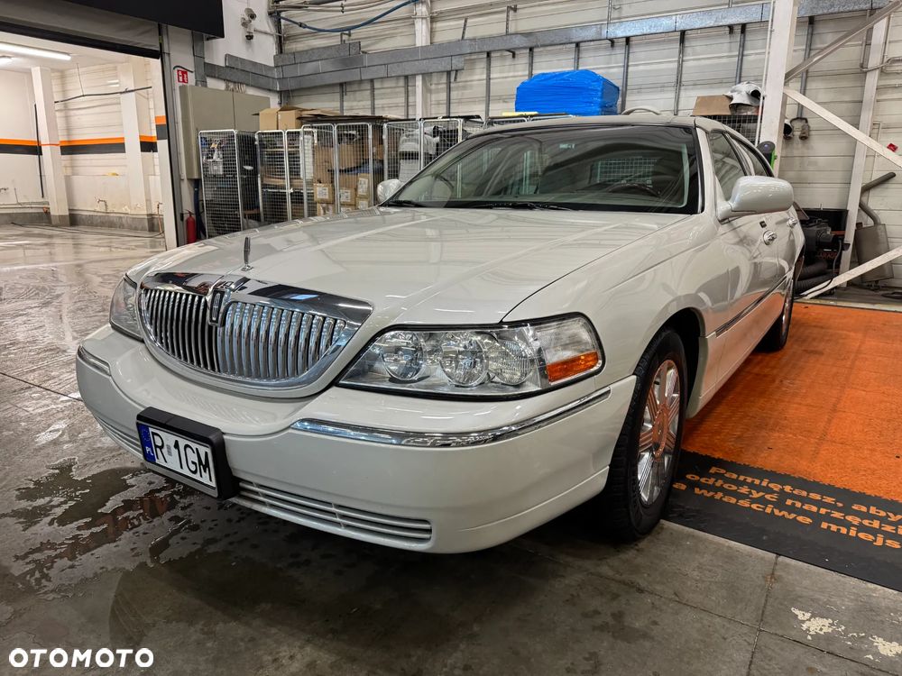 Lincoln Town Car 4.6 Signature - 3