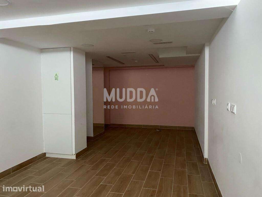 Loja para Arrendamento em Espinho — Localização Premium - Grande imagem: 5/10