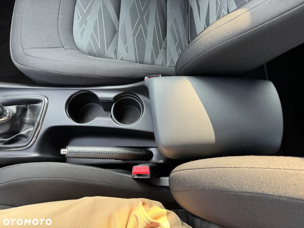 Kia Ceed 1.4 CVVT Dream Team Edition - 21