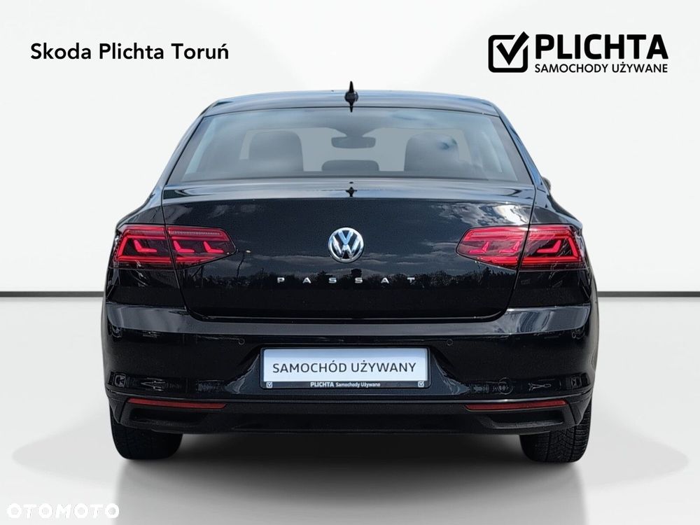 Volkswagen Passat 2.0 TSI Business DSG - 6