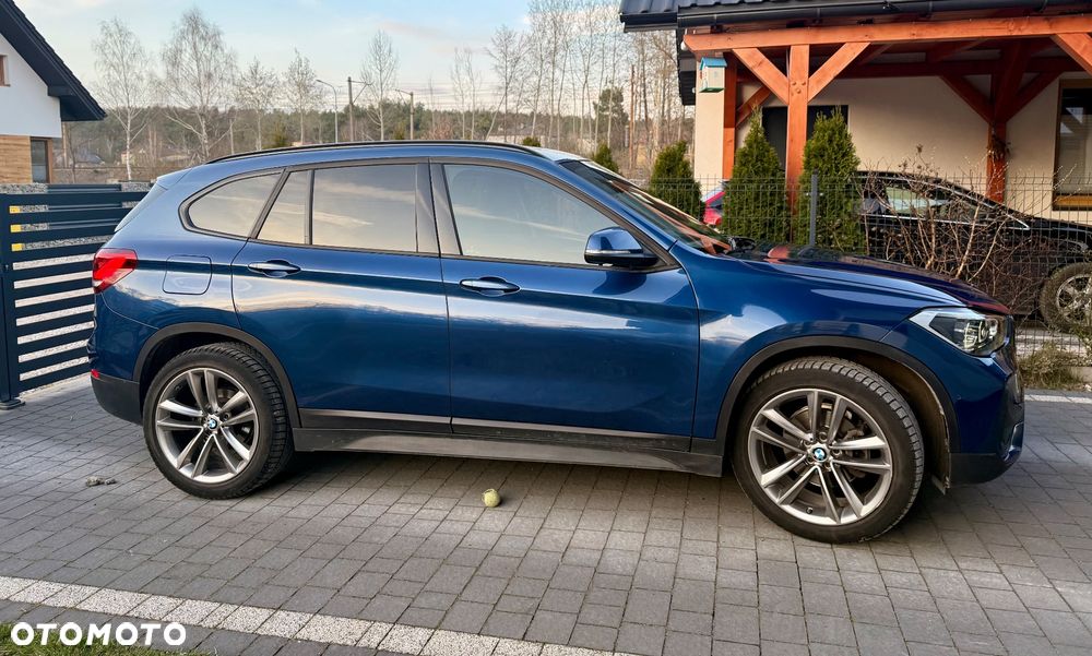 BMW X1 sDrive16d - 6