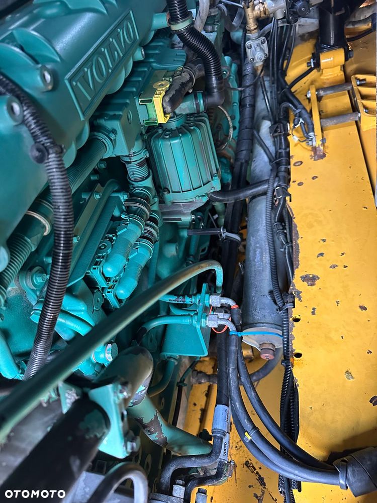 Volvo Wozidło VOLVO A40G - 13