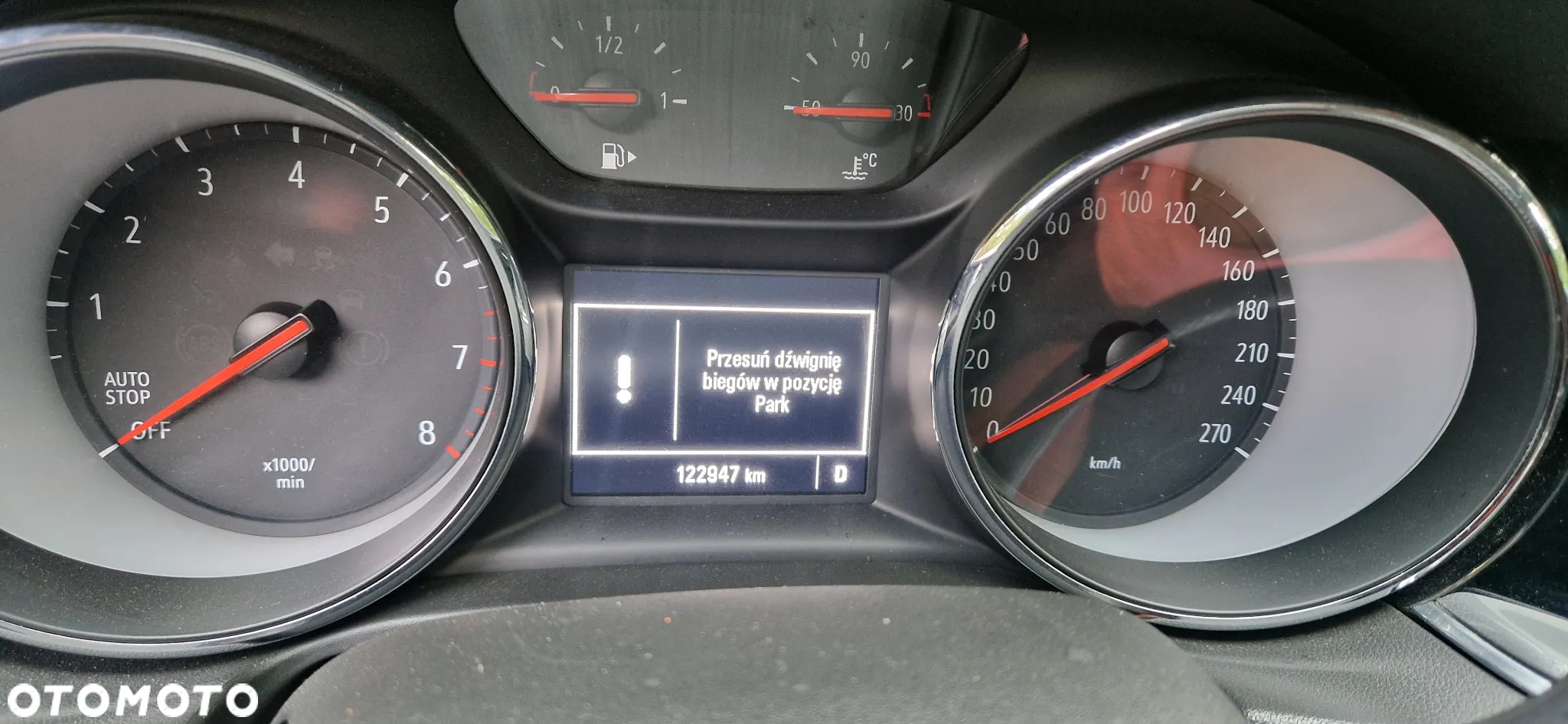 Opel Insignia - 10