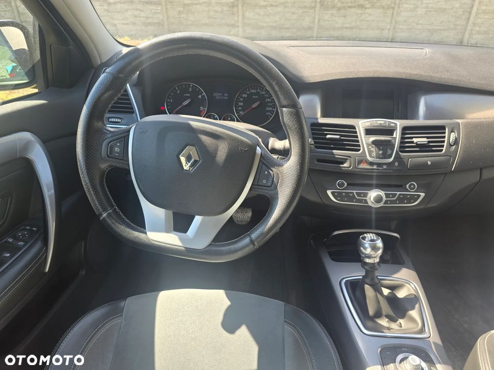 Renault Laguna 2.0 DCi FAP Expression - 15