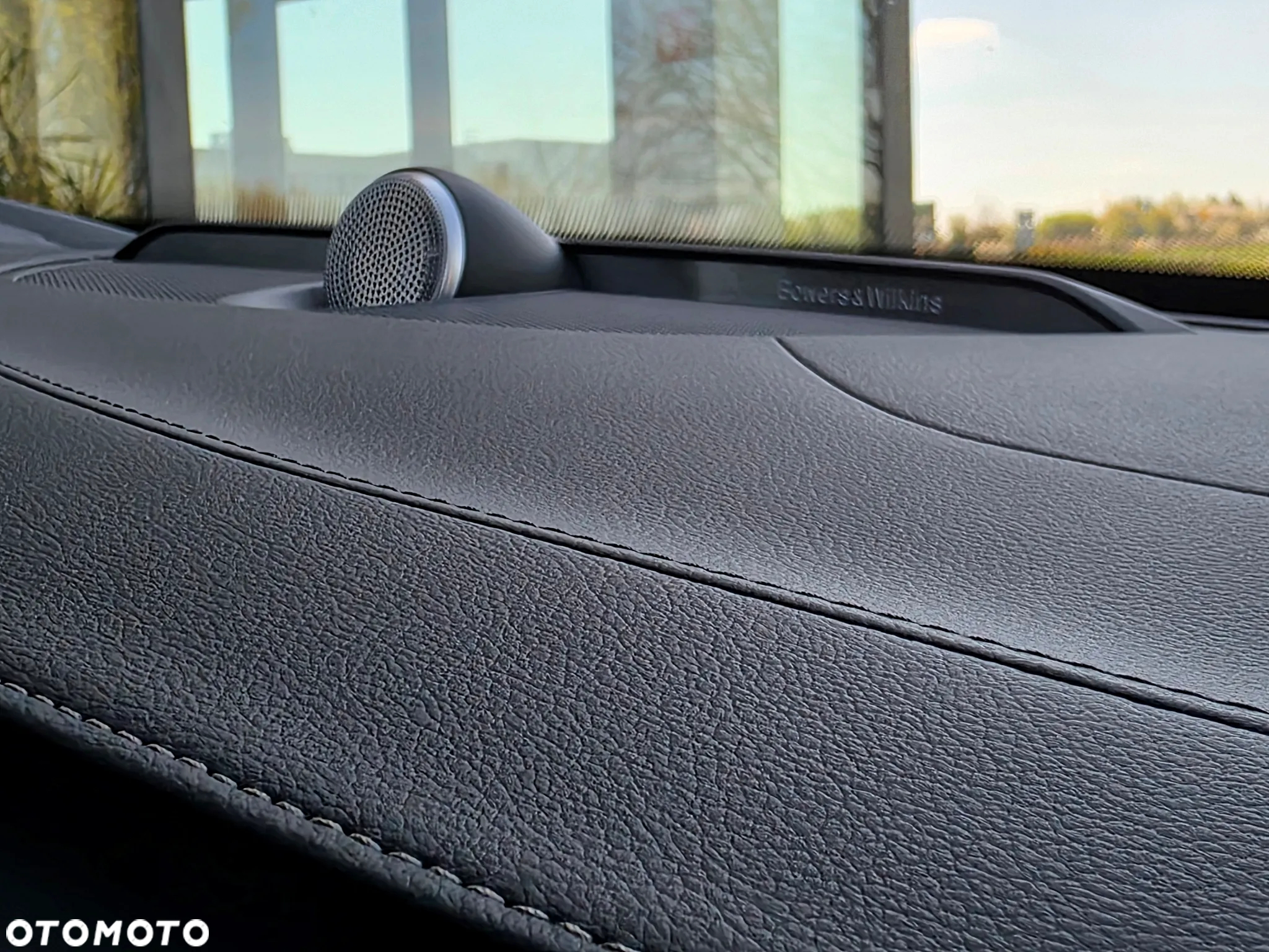 Volvo XC 90 - 30