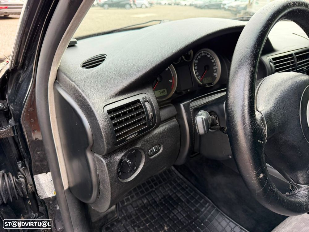 VW Passat - 20