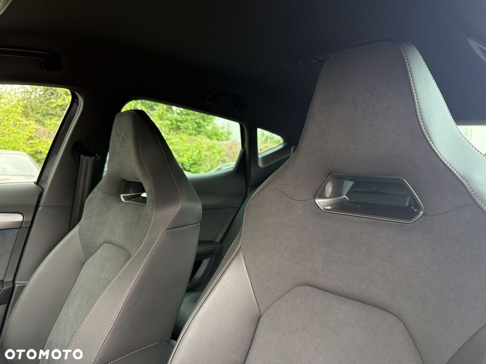 Cupra Formentor - 16