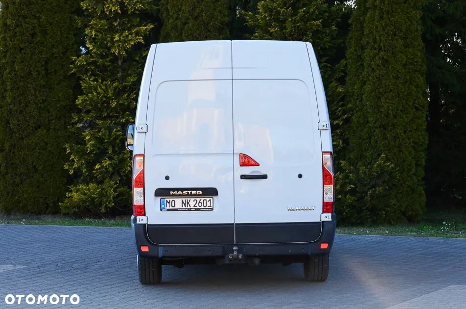 Renault Master - 18