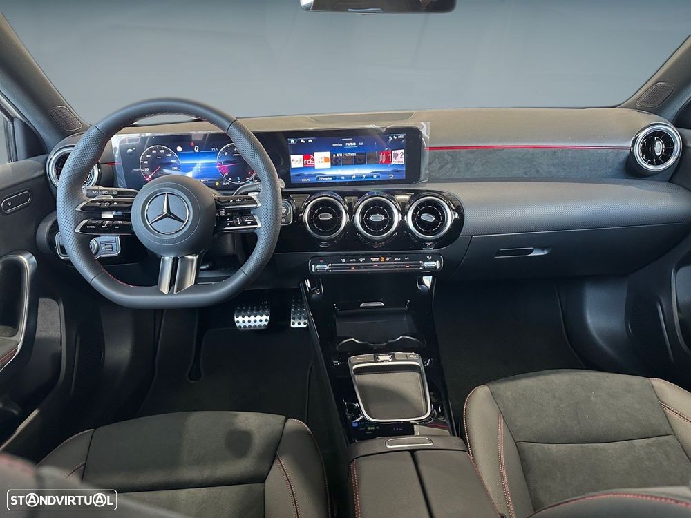 Mercedes-Benz A 180 d - 12